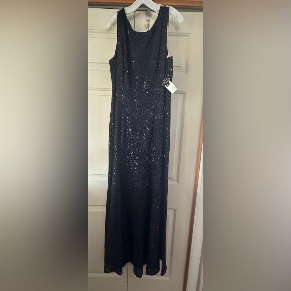 Elegant Navy Sleeveless Dress